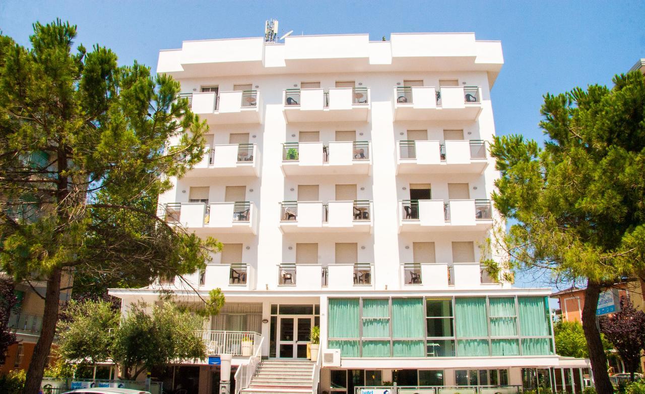 Hotel Raffaello Cesenatico Buitenkant foto
